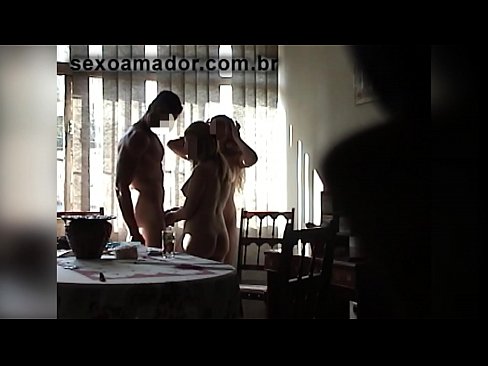 ❤️ लैंगिक मित्र त्याच्याबरोबर एक राक्षस आणि थ्रीसम आमंत्रित करतात ☑  mr.tubsexercom.ru वर